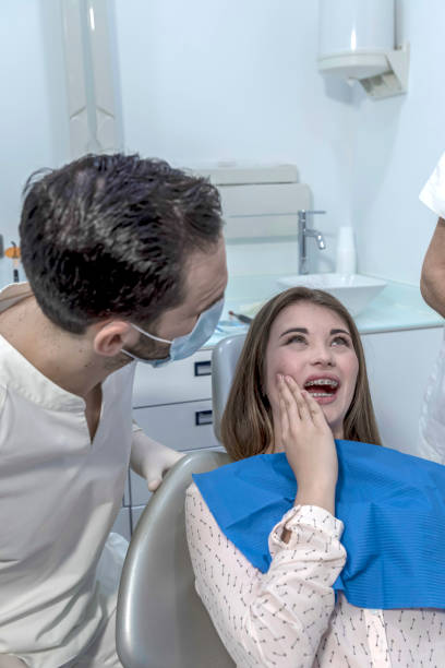 Best Emergency Dental Extractions in Healdsburg, CA